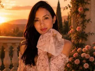 Streamate Free Porn Cam of BelladonnaLips