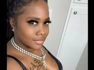 Streamate Live Sex of MistressMiaBrown