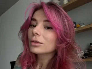 Streamate Free Live Porn of LolaMuse