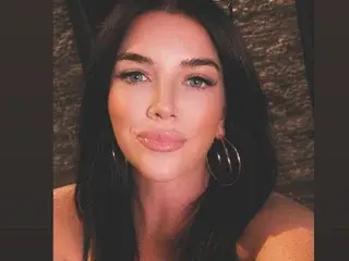 Streamate Free Porn Cam of MissMaeUK