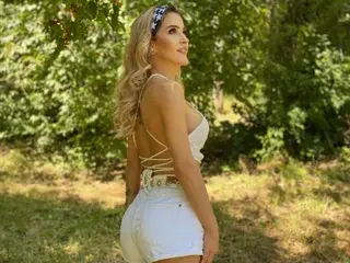 Streamate Live Porn of TessaLu