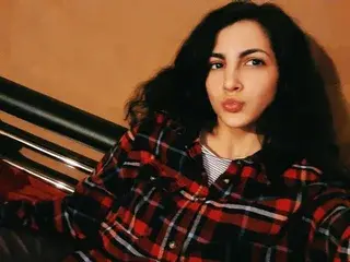 Streamate Nude Webcam of MayaPhoebe