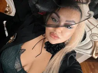 Streamate Adult Webcams of QuinnT