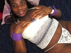 Streamate Sex Cam of CastelleFox