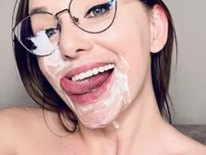 Streamate Adult Webcam of xLETTYx