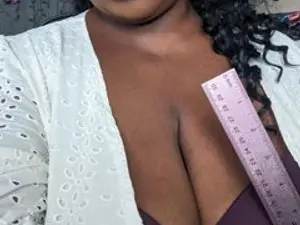 Streamate Live Sex of TajaEthereal