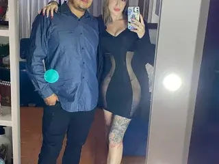 Streamate Free Live Porn of Hellen_Esteban