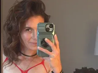 Streamate Adult Webcams of Sky24