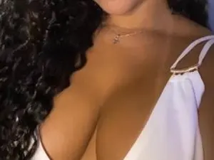 Streamate Watch Live Sex Cams of Inne