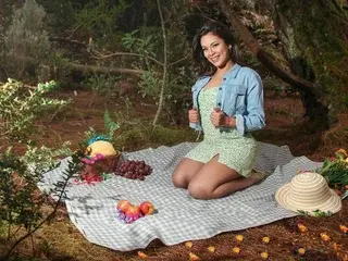 Streamate Free Live Porn of Luna_Marquez