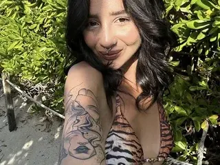 Streamate Nude Webcam of LizzyHope