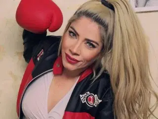 Streamate Free Porn Cam of viktoria_davis