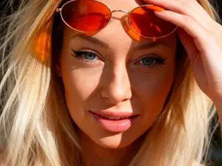 Streamate Private Sex Chat of IsaVelvetxxx