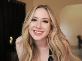 Streamate Live Porn of pintsizedblonde