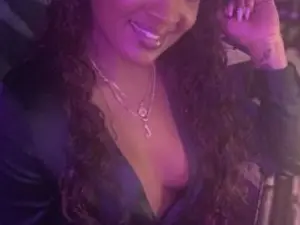 Streamate Sex Cam of CaramelandChocolate20