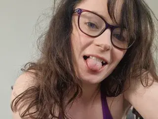 Streamate Nude Webcam of LucieWinters_UK