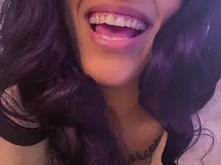 Streamate Free Live Porn of CallMeCharlotte