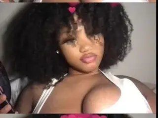 Streamate Live Sex Cam of cessybree