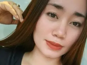 Streamate Adult Video Chat of prettyyummyasian4uxx