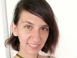 Streamate Nude Webcam of AngelVixxen