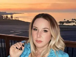 Streamate Sex Cam of TITANIC_TITS