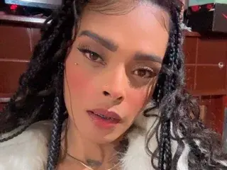 Streamate Adult Video Chat of EmmaEbonyX19