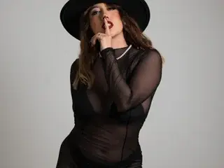 Streamate Live Sex Cam of LisaKiim