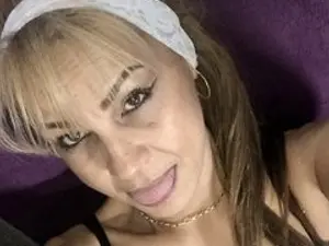 Streamate Free Porn Cam of CindyRosse