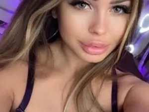Streamate Free Porn Cam of KimberlySwift