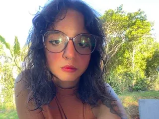 Streamate Sex Cam of MyaMillor