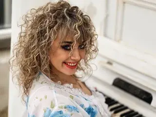 Streamate Live Porn of CandyLadyy