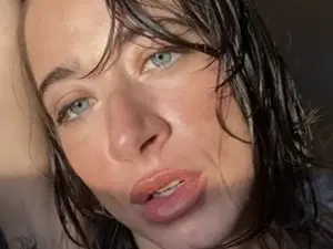 Streamate Adult Video Chat of KlaraDelgado