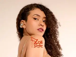 Streamate Live Sex Cam of Zoe_Gruber