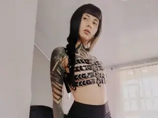 Streamate Watch Live Sex Cams of Emilia29