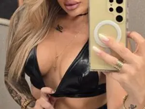 Streamate Live Sex Cam of AmiraBelle