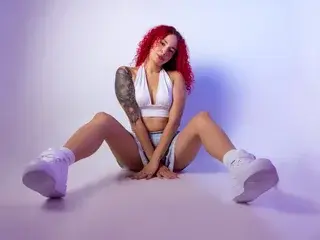 Streamate Sex Cam of QueennRosee
