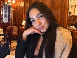 Streamate Live Sex of CaytlenKariie