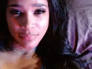 Streamate Watch Live Sex Cams of Leonoraaa