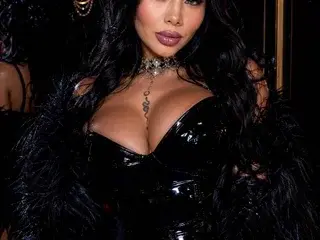 Streamate Nude Webcam of AmmyReynold