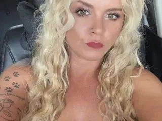 Streamate Live Porn of MissLuxe_xx