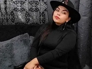 Streamate Sex Cam of KarlaaGreenn