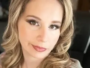 Streamate Watch Live Sex Cams of Hottyhousewife18
