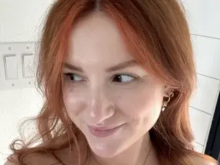 Streamate Nude Webcam of PrettyCandyXX