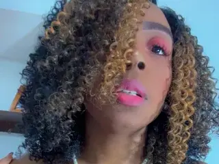 Streamate Adult Webcams of nalajoyce