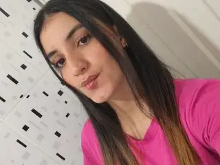 Streamate Sex Cam of EmyyFerrer