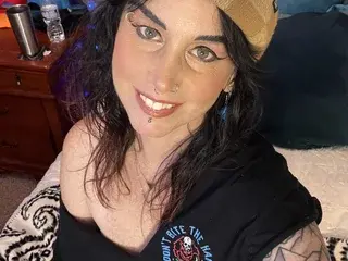 Streamate Nude Webcam of Punkylux