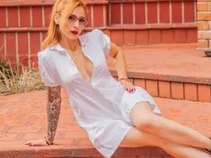 Streamate Live Porn of Thania_hot19