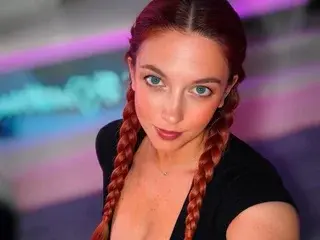 Streamate Free Porn Cam of Erin_Swallows