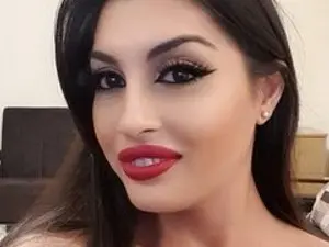 Streamate Live Sex Cam of Ur_Wish