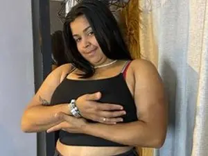 Streamate Sex Cam of ChiquiHottie